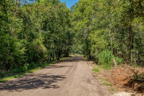 1922 County Road 324 Caldwell TX 77836