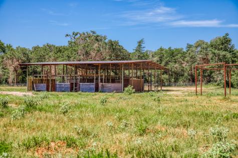 1922 County Road 324 Caldwell TX 77836