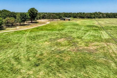1922 County Road 324 Caldwell TX 77836