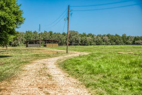 1922 County Road 324 Caldwell TX 77836