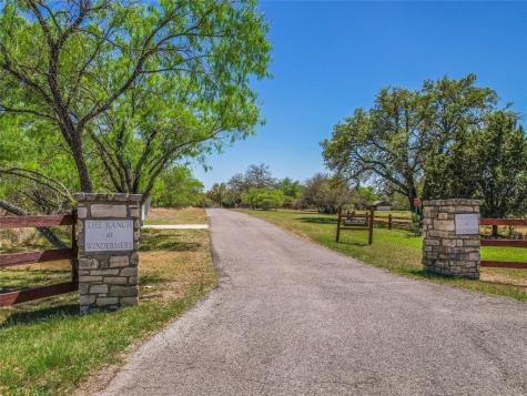 200 Soda Creek Road Spicewood TX 78669