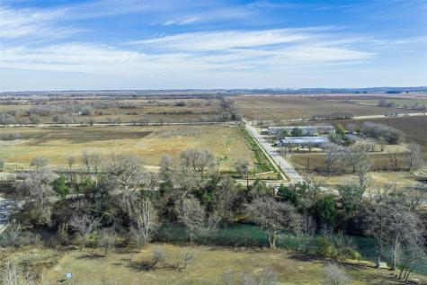 333 Quail Run Road Martindale TX 78655