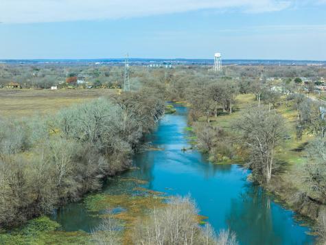 333 Quail Run Road Martindale TX 78655