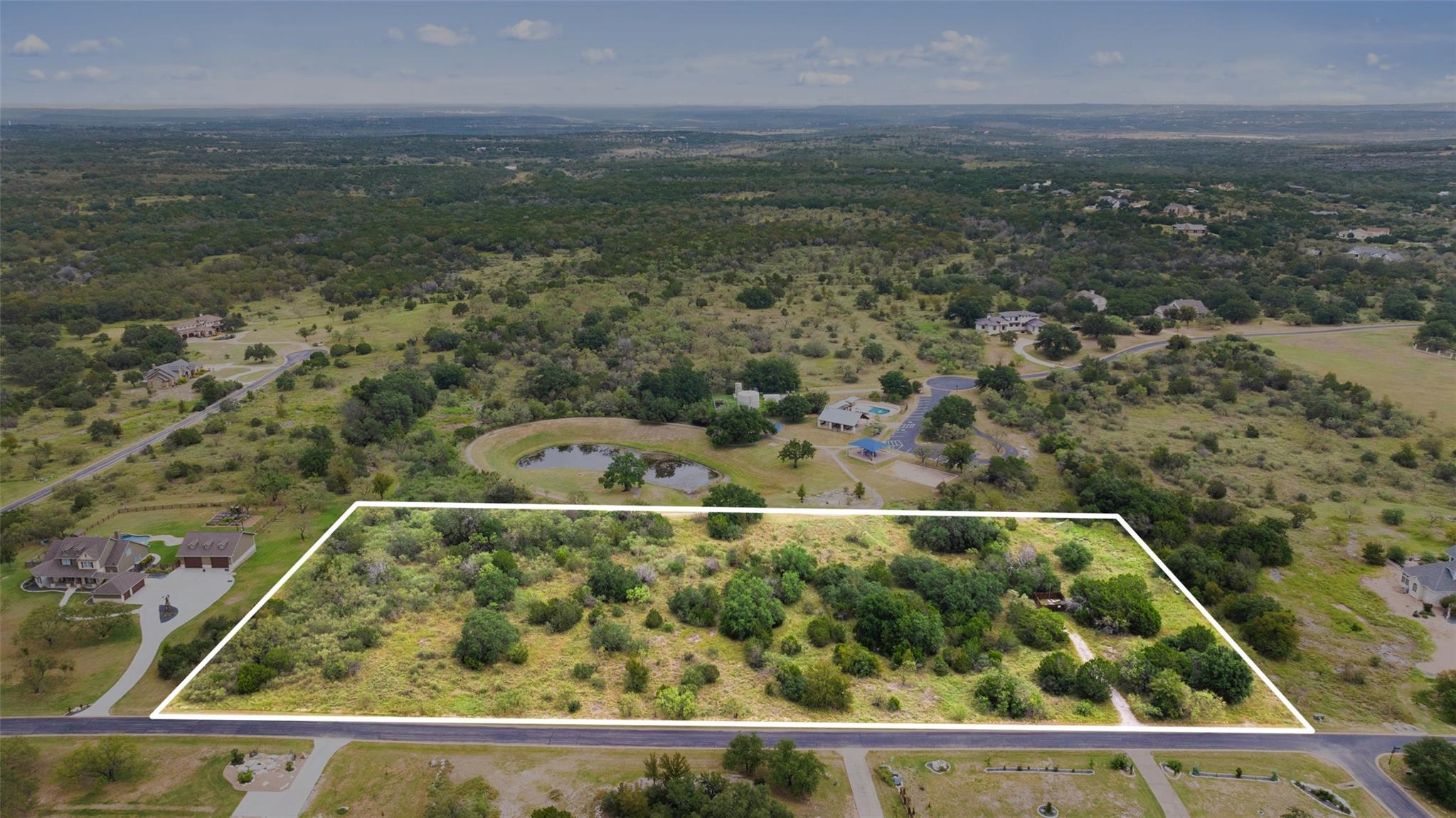 108 Cross Trail Spicewood TX 78669