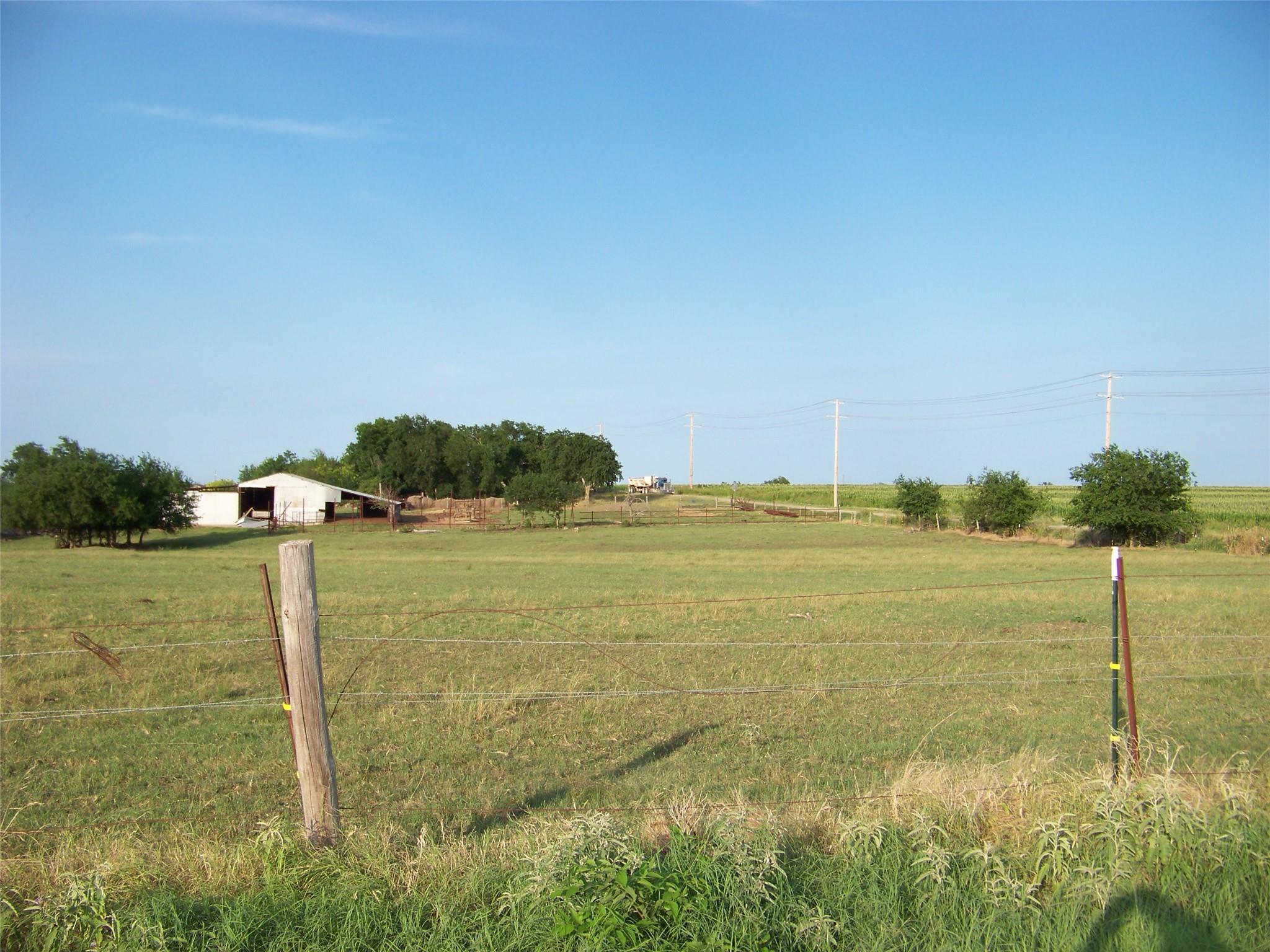 151 County Road 398 Road Taylor TX 76574