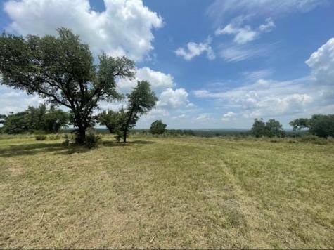 635 Whiskey Trail Blanco TX 78130