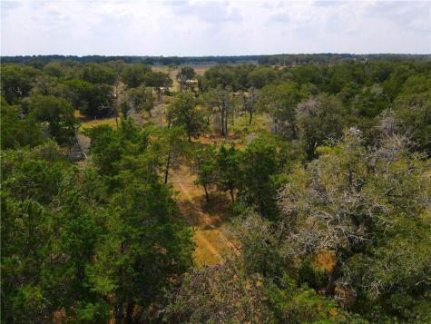 424 N County Road 437 Harwood TX 78629