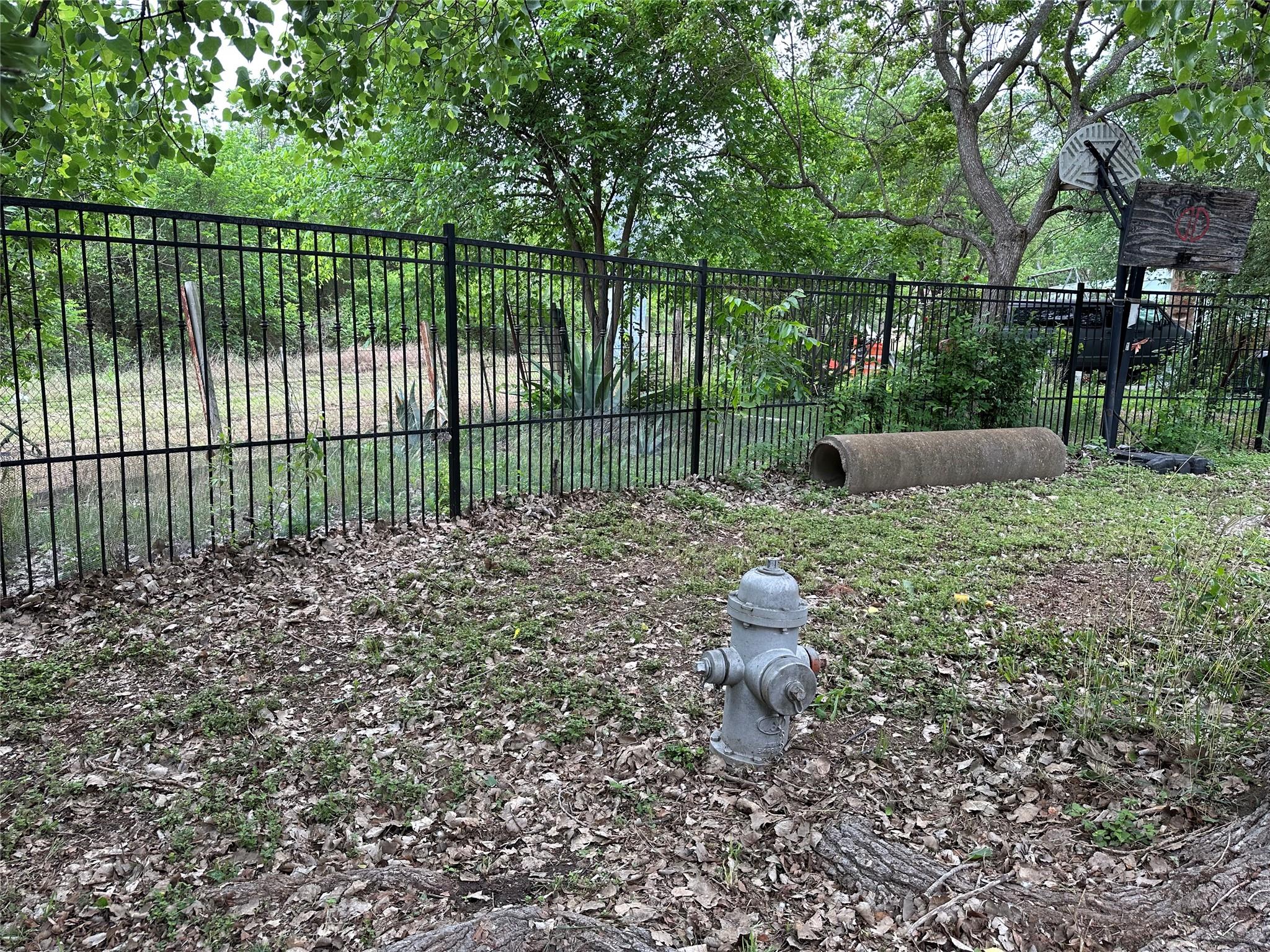 2810 Singlefoot Lane Austin TX 78744