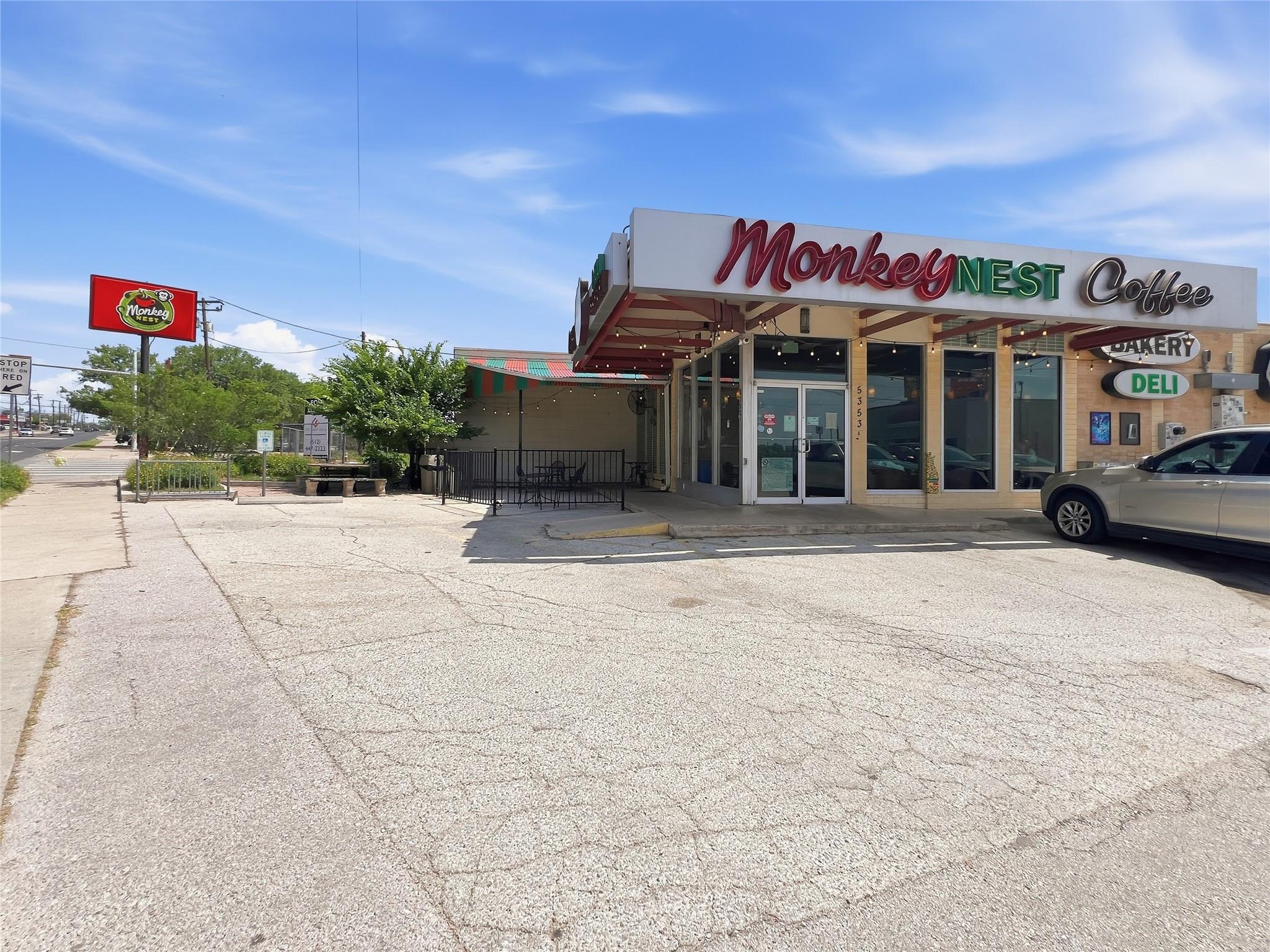 5214 Woodview Avenue Austin TX 78756