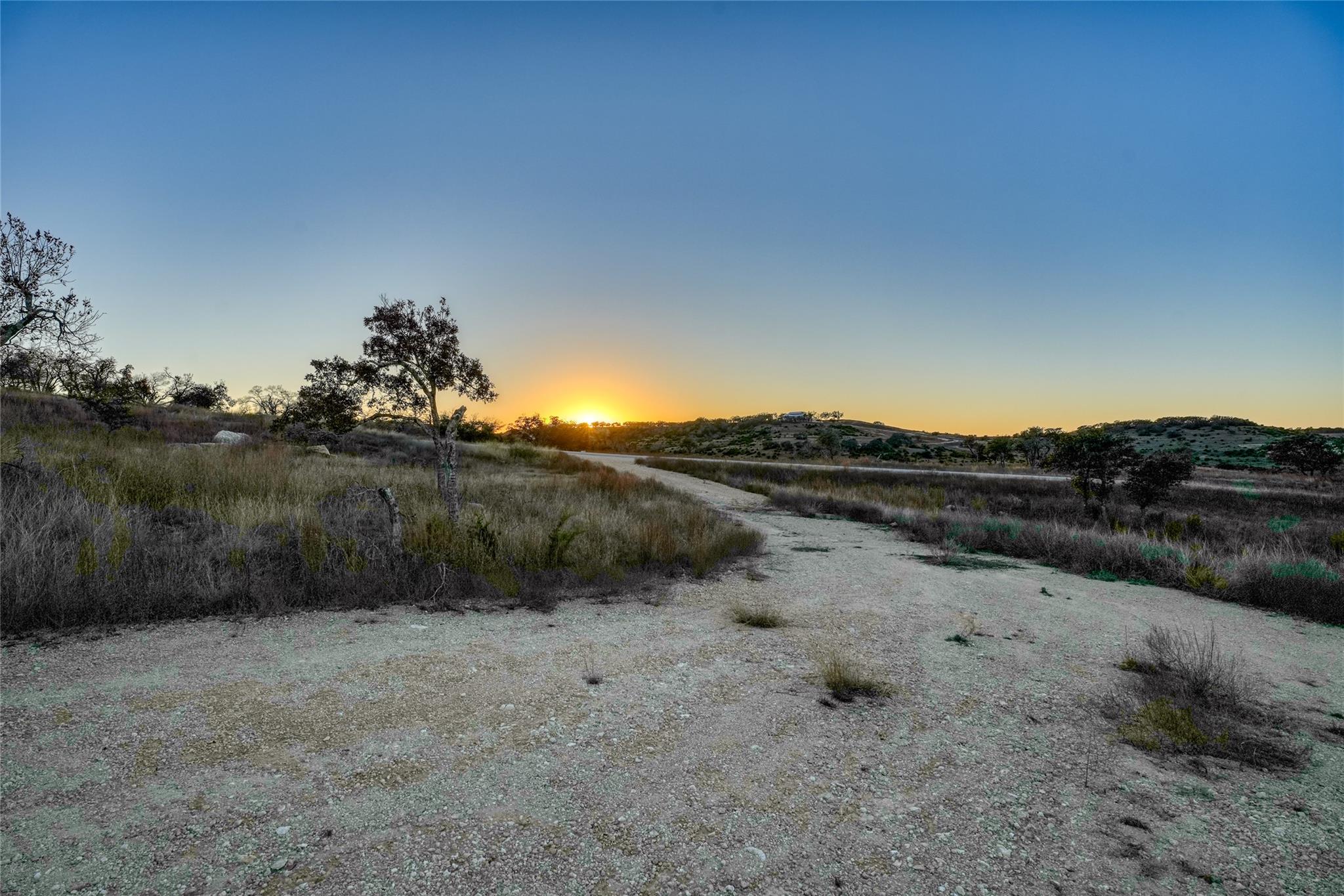 136 Falling Oak Drive Blanco TX 78606