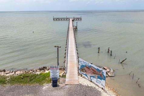 511 Water Oak Lane Rockport TX 78382
