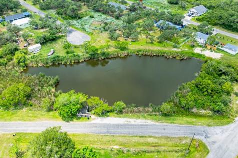 511 Water Oak Lane Rockport TX 78382
