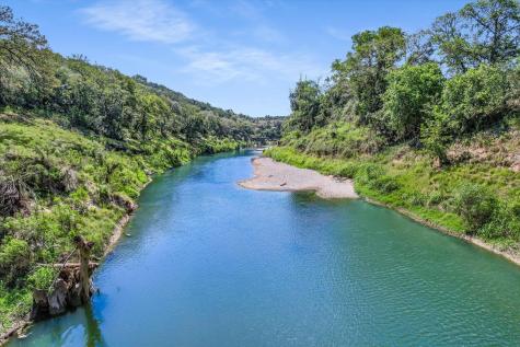 2038 Paradise Parkway Canyon Lake TX 78133