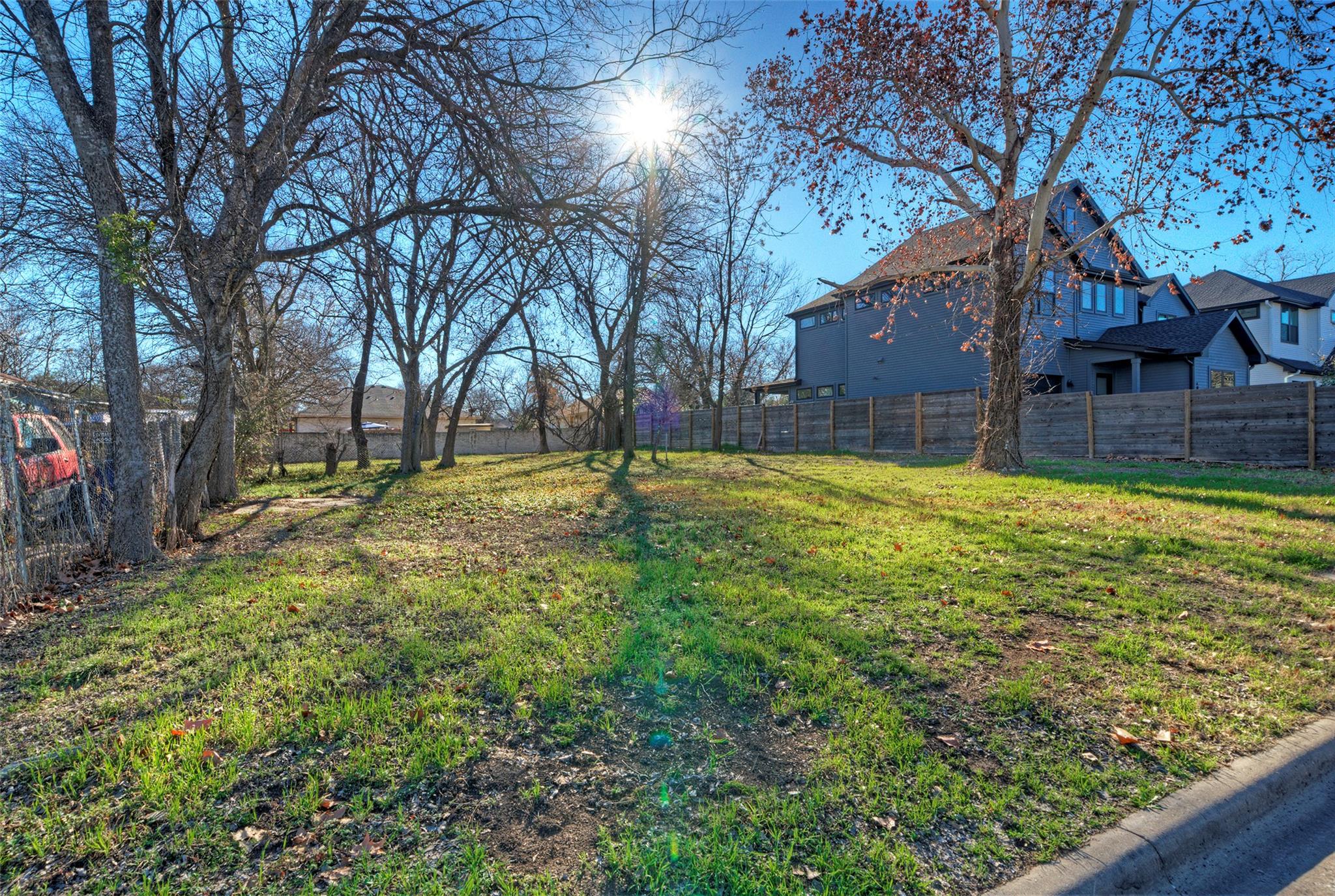 411 Hackberry Lane Austin TX 78753