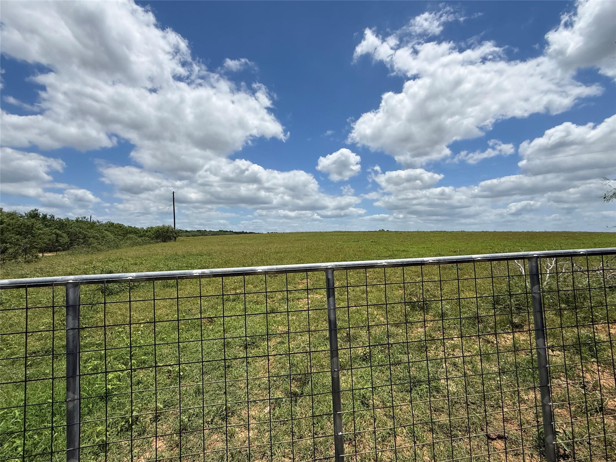 Tbd Pettytown Road Red Rock TX 78662