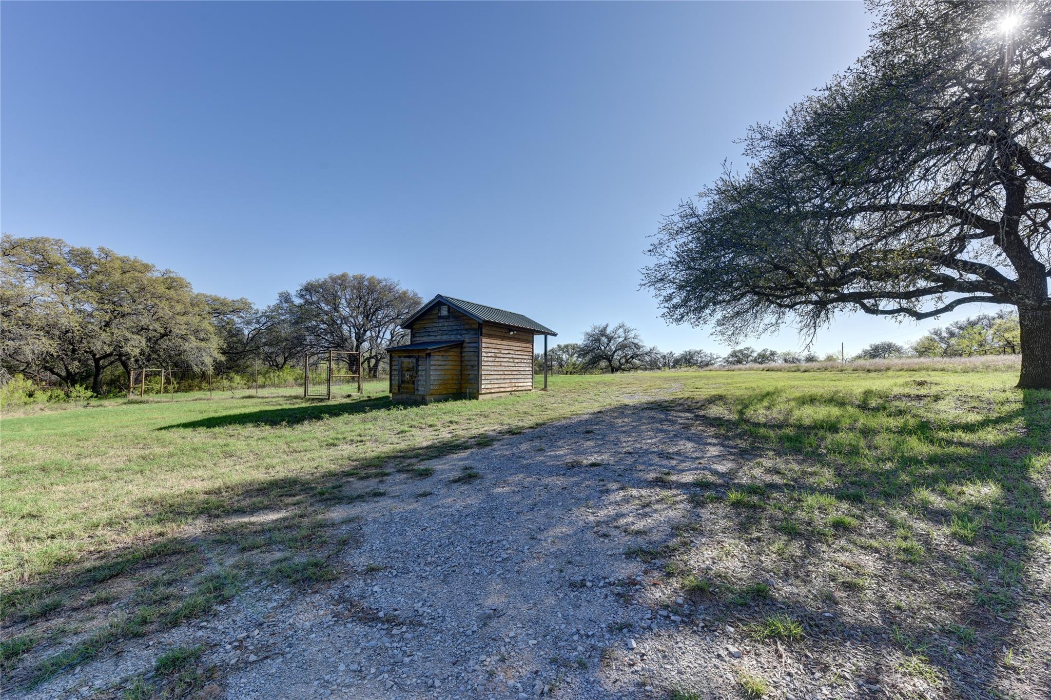 10 Acres Old Ferry Road Spicewood TX 78669