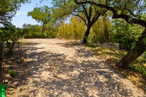 2202 Matthews Drive Austin TX 78703
