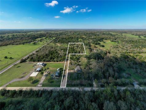 105 Crooked Road Dale TX 78616