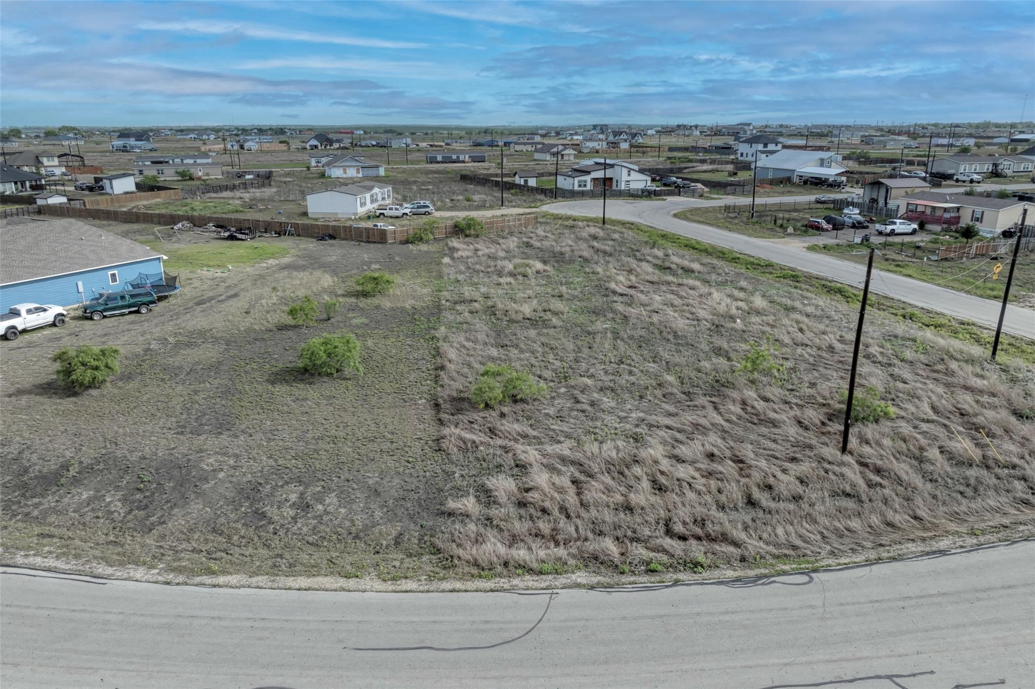256 Bianca Circle Del Valle TX 78617
