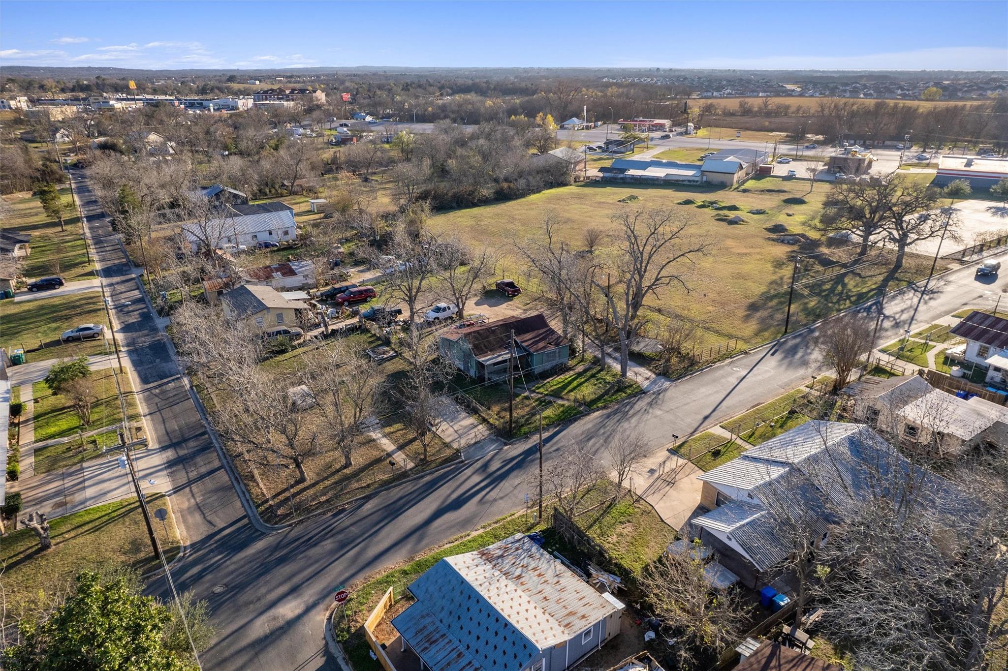 503 W Alamo Street Elgin TX 78621