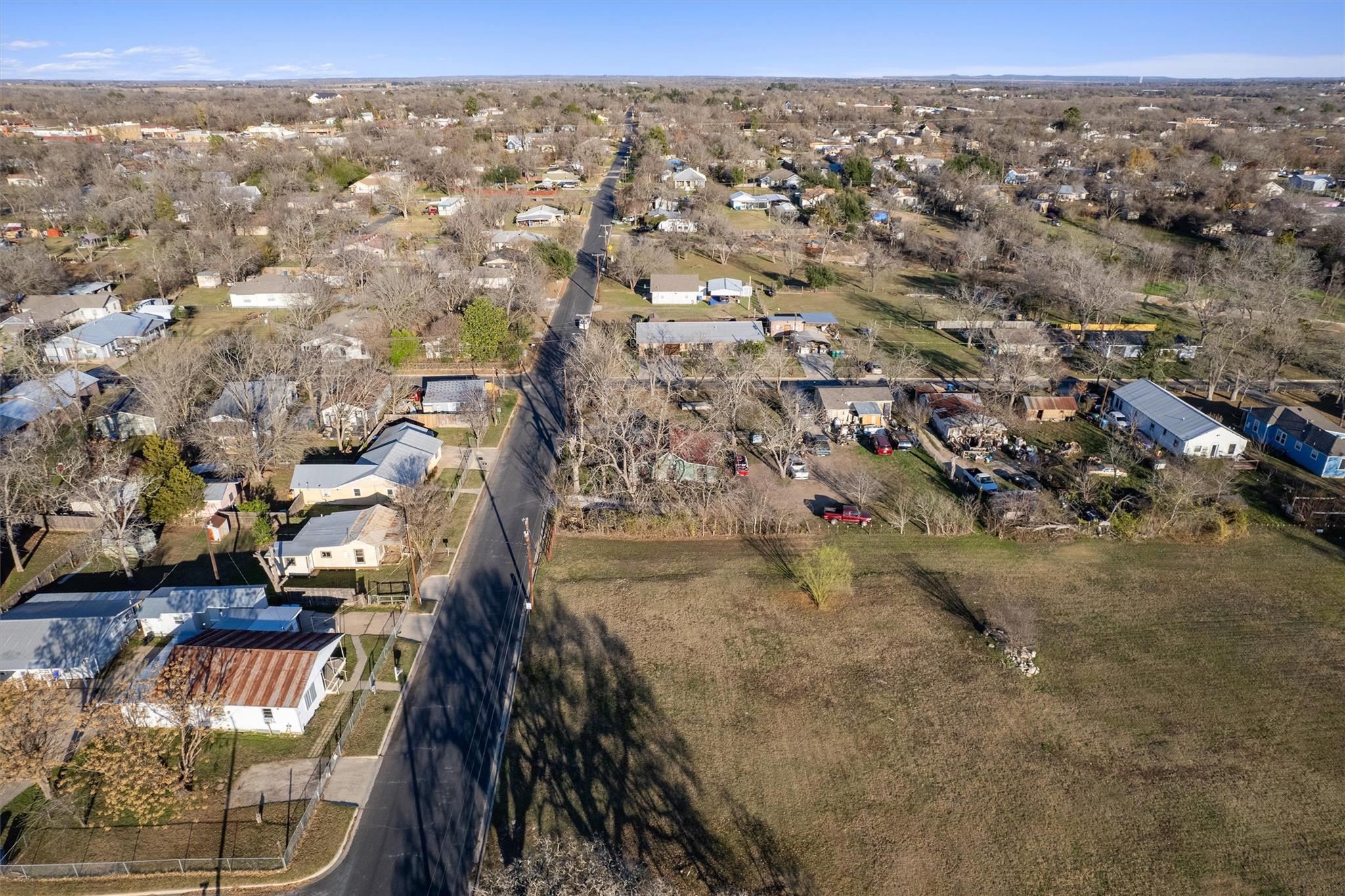 503 W Alamo Street Elgin TX 78621