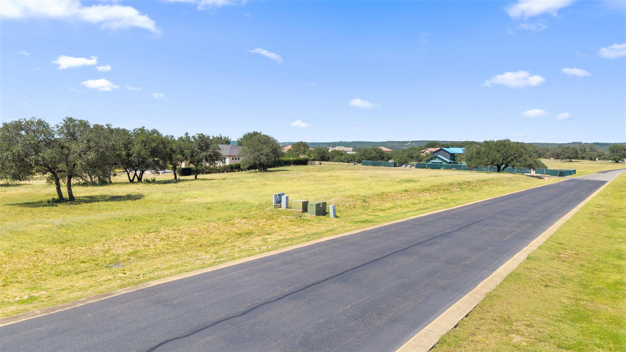 25801 Cliff Cove Spicewood TX 78669