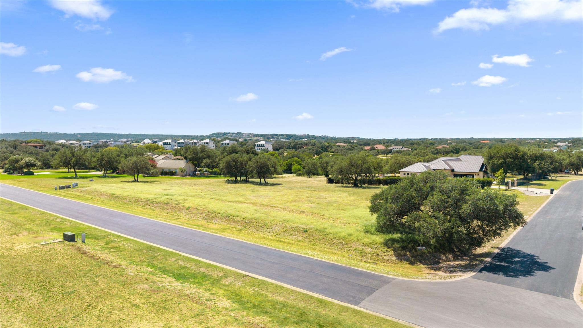 25801 Cliff Cove Spicewood TX 78669