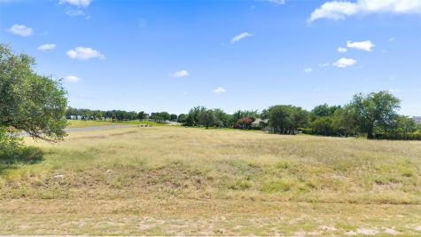 25801 Cliff Cove Spicewood TX 78669