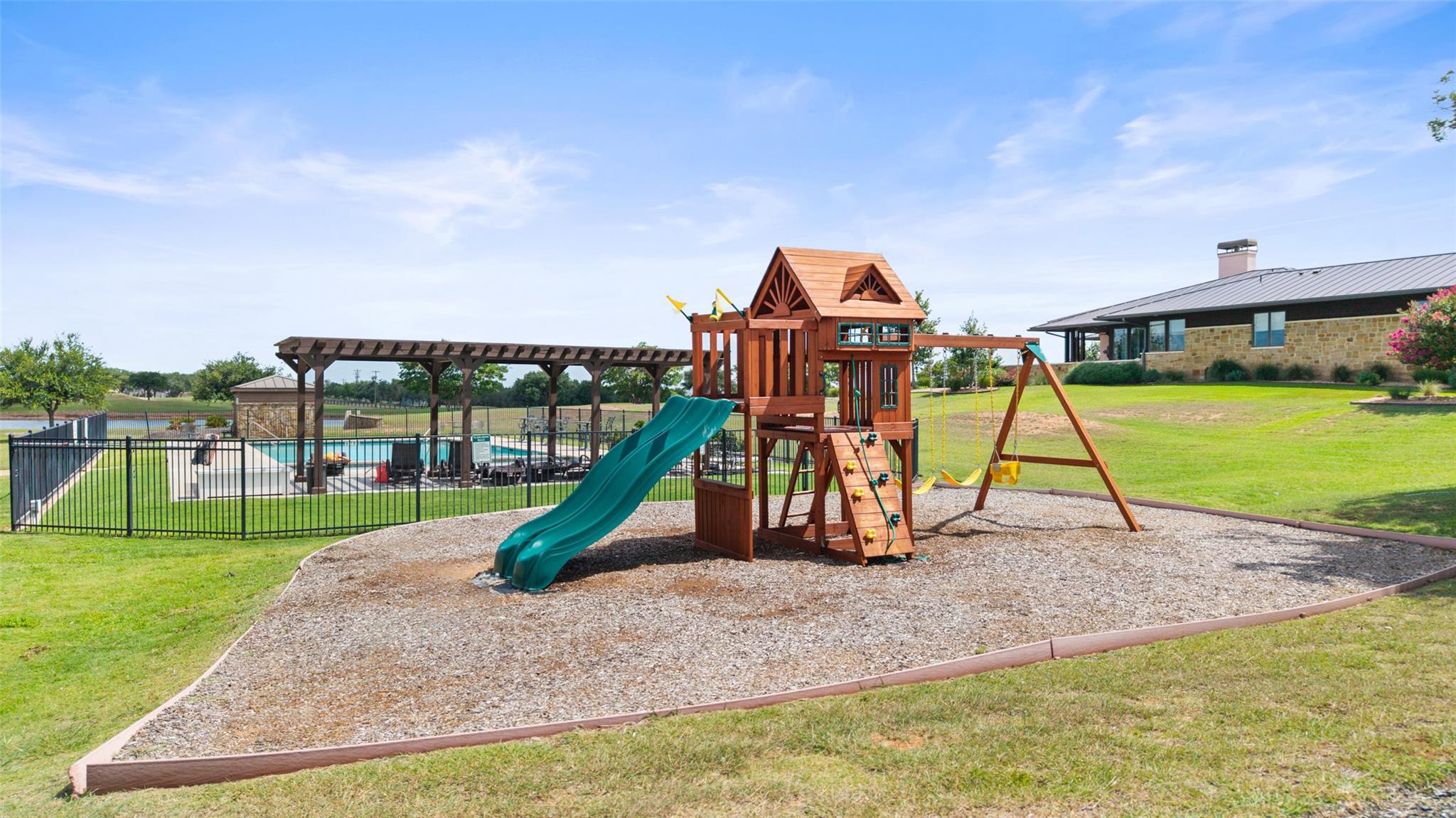 25801 Cliff Cove Spicewood TX 78669