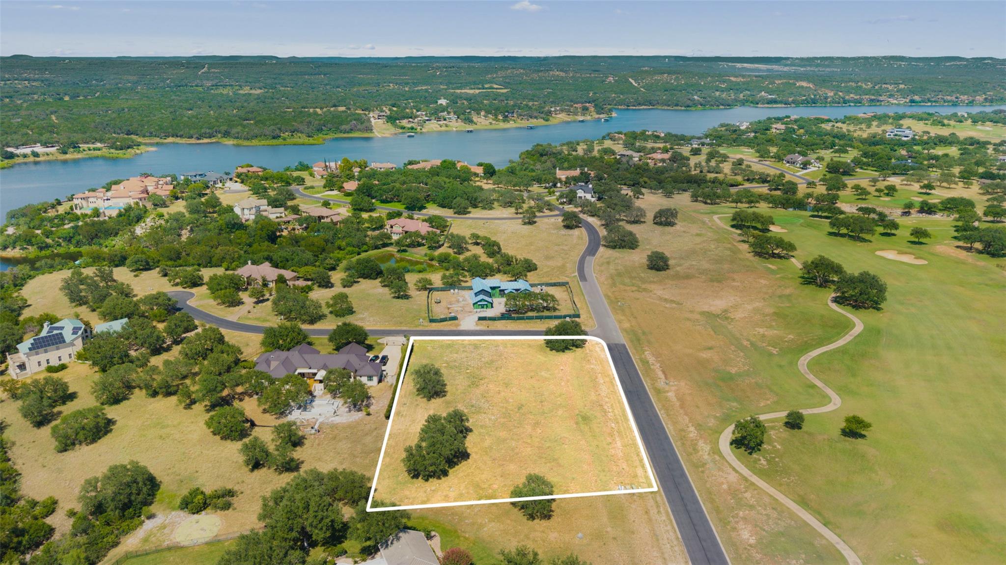 25801 Cliff Cove Spicewood TX 78669