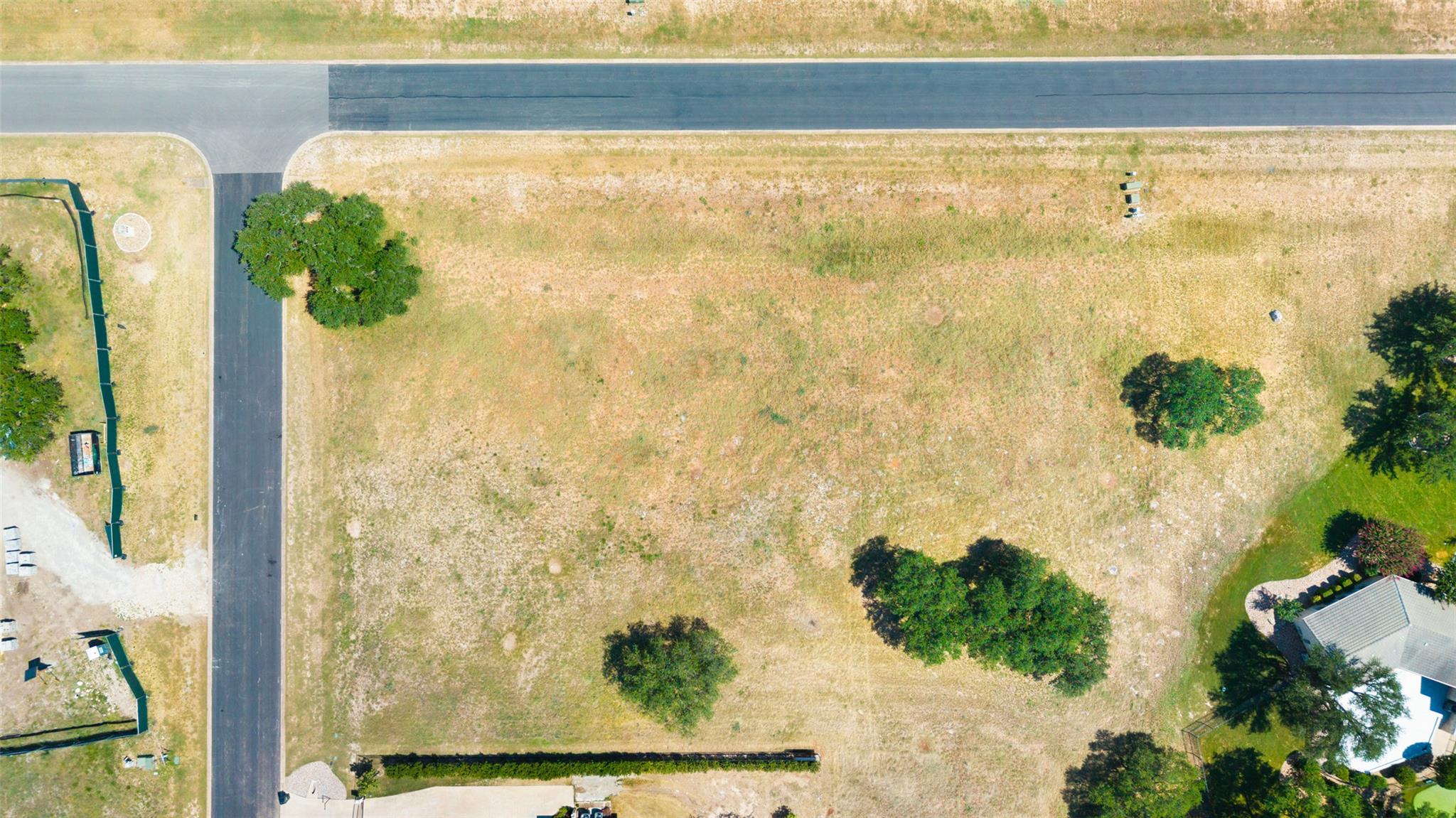 25801 Cliff Cove Spicewood TX 78669