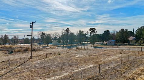 610 W Fourth Street Marfa TX 79843