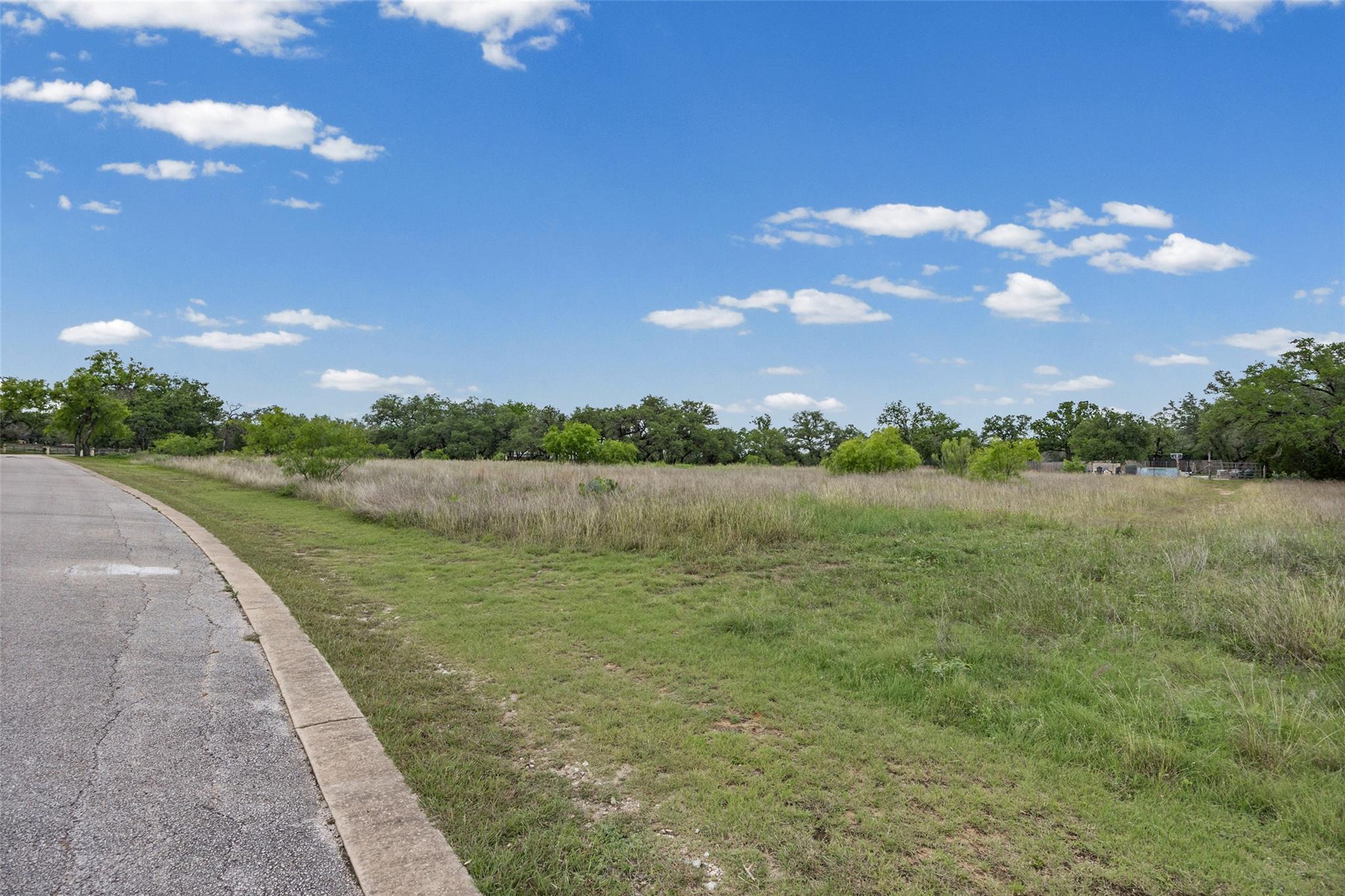 1449 Las Entradas Drive Spicewood TX 78669