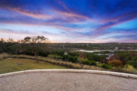 2814 Lakehurst Road Spicewood TX 78669