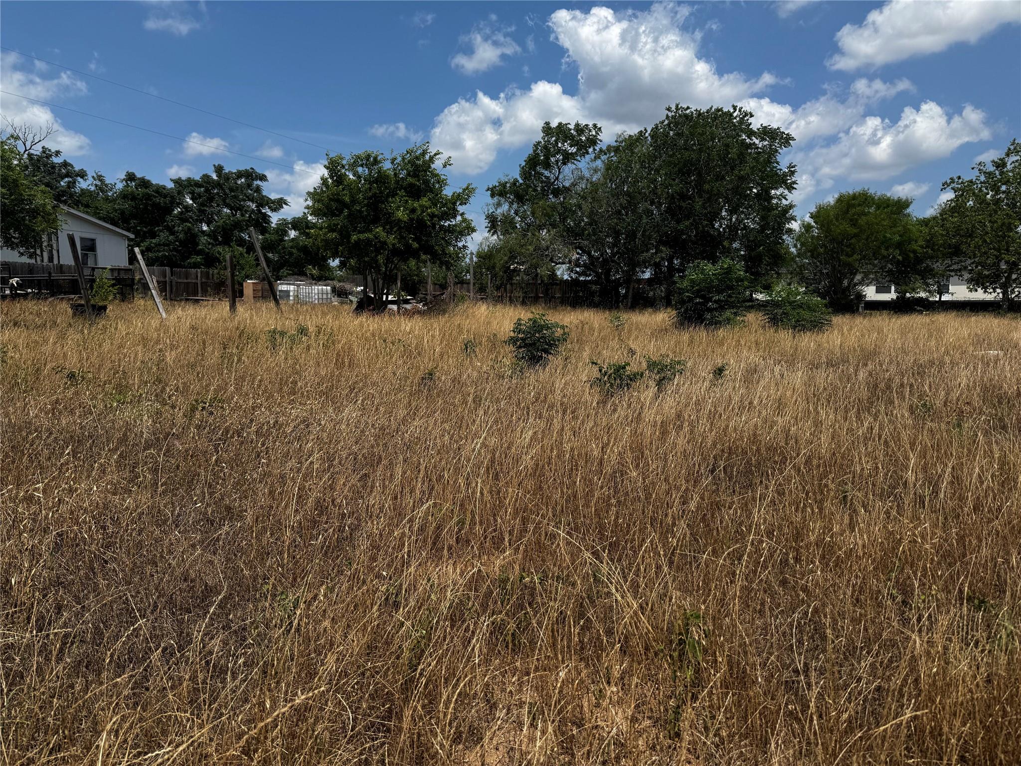 165 W Clearview Cemetery Road Bastrop TX 78602