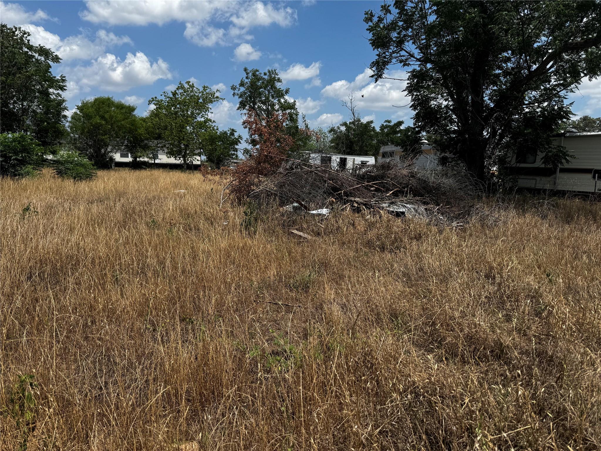 165 W Clearview Cemetery Road Bastrop TX 78602