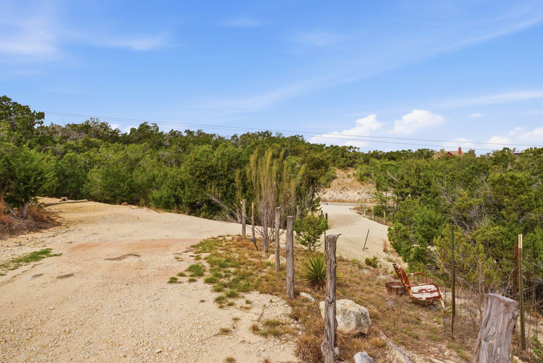 530 Pioneer Trail Dripping Springs TX 78620