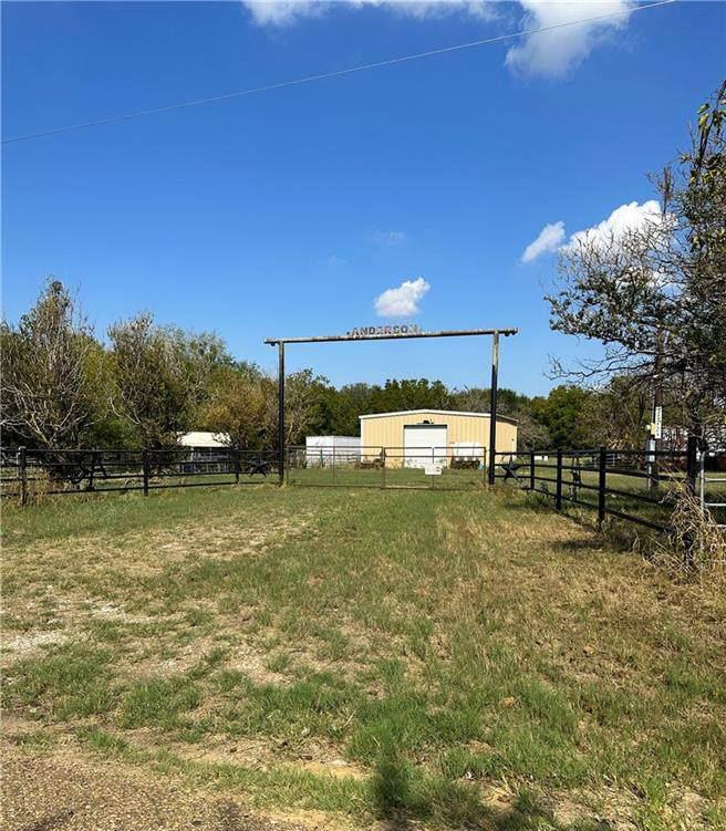 853 County Road 206 Bremond TX 76629