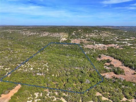 2102 Montell Road Wimberley TX 78676