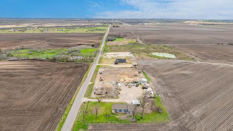 1151 County Road 394 Hutto TX 78634