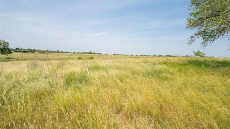 300 Altidore Avenue Dale TX 78616
