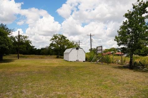 1400 Fm 609 Road Flatonia TX 78941
