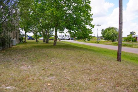 1400 Fm 609 Road Flatonia TX 78941