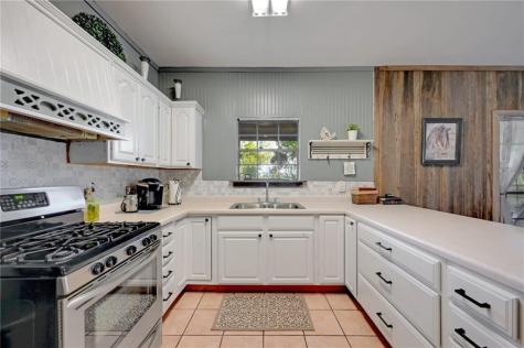 1280 Union Wine Road New Braunfels TX 78130