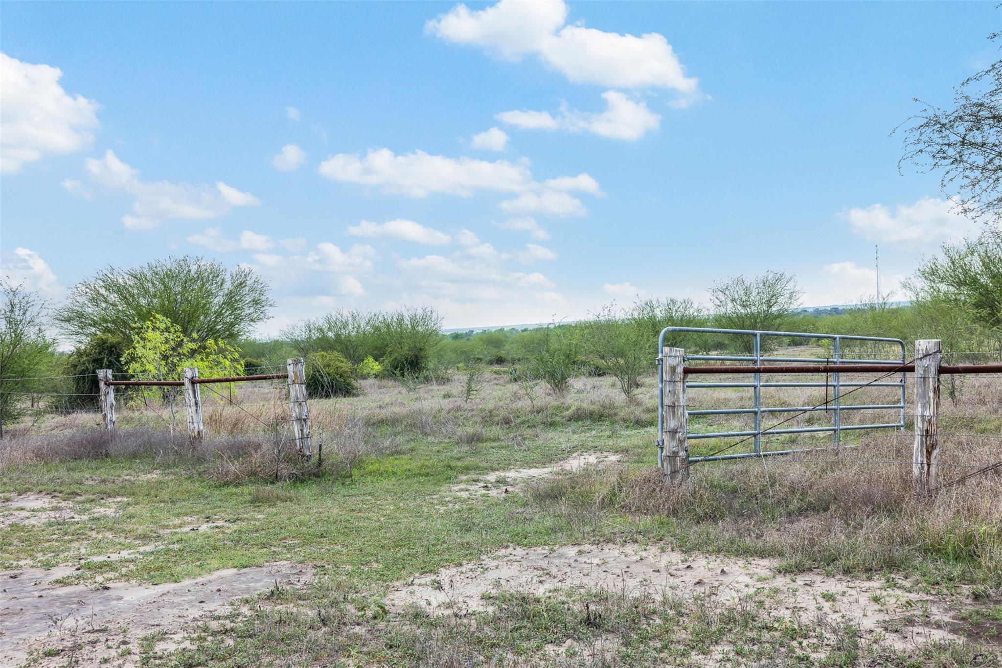 11.15 Acres Concrete Edgar Road Cuero TX 77954