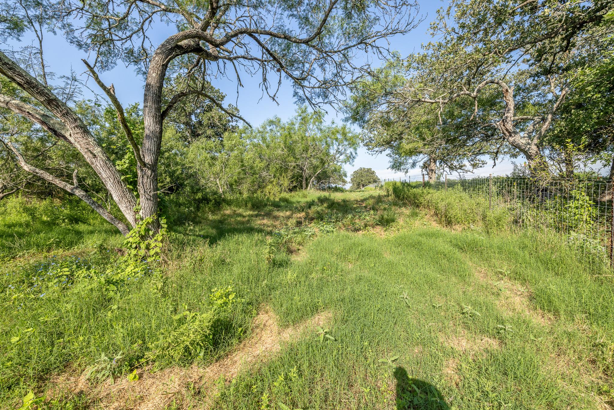 Lot 1-e County Road 491 Gonzales TX 78629