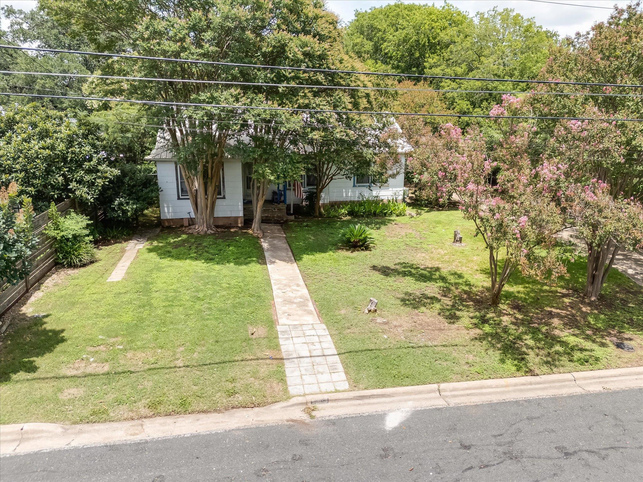 1206 Ruth Avenue Austin TX 78757