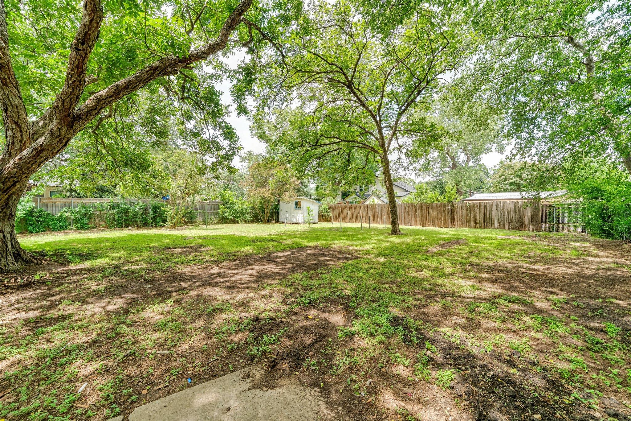 1206 Ruth Avenue Austin TX 78757