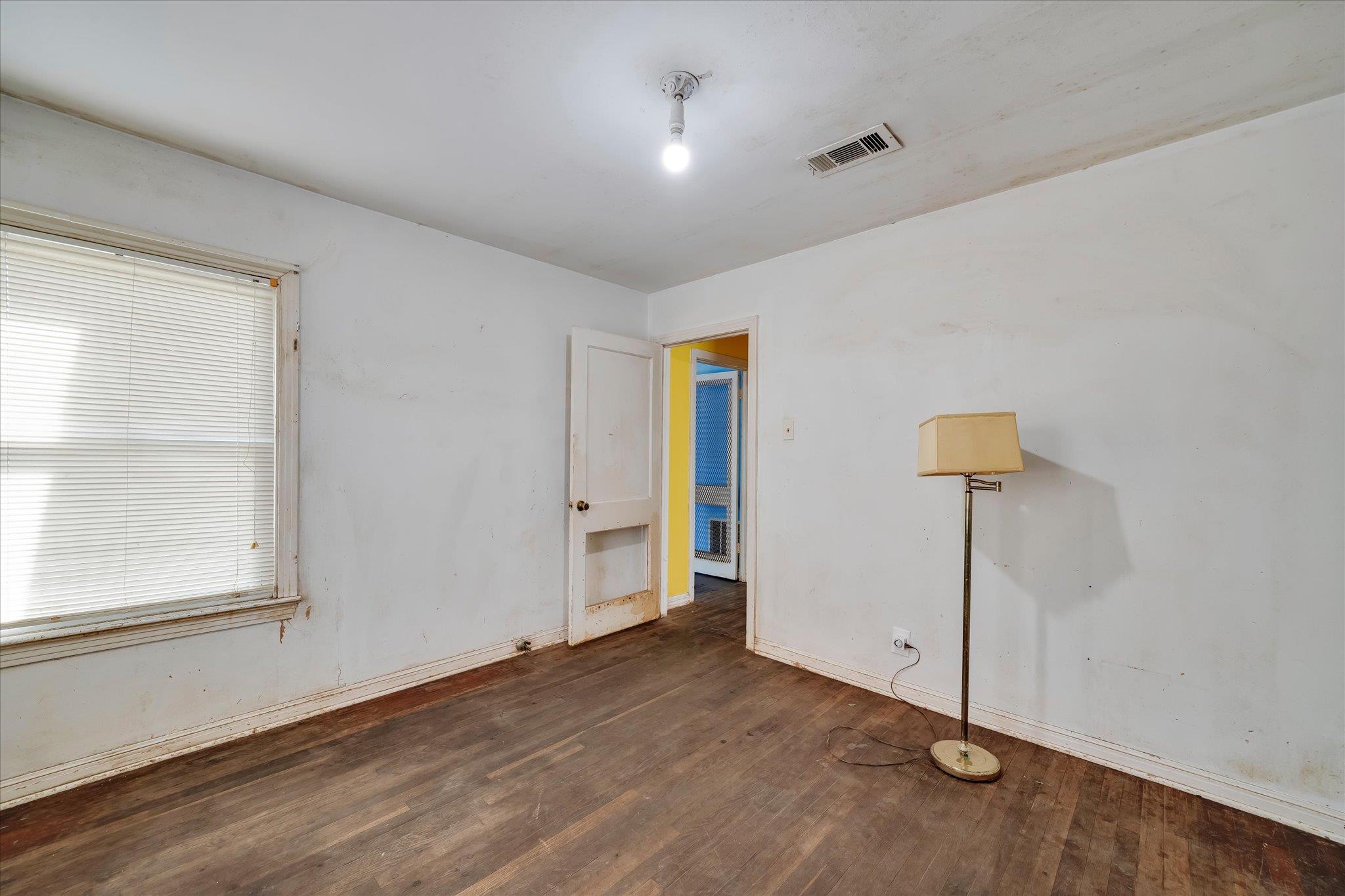 1206 Ruth Avenue Austin TX 78757