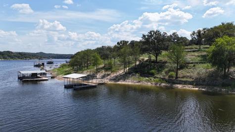 1013 Lake Shore Drive Spicewood TX 78669